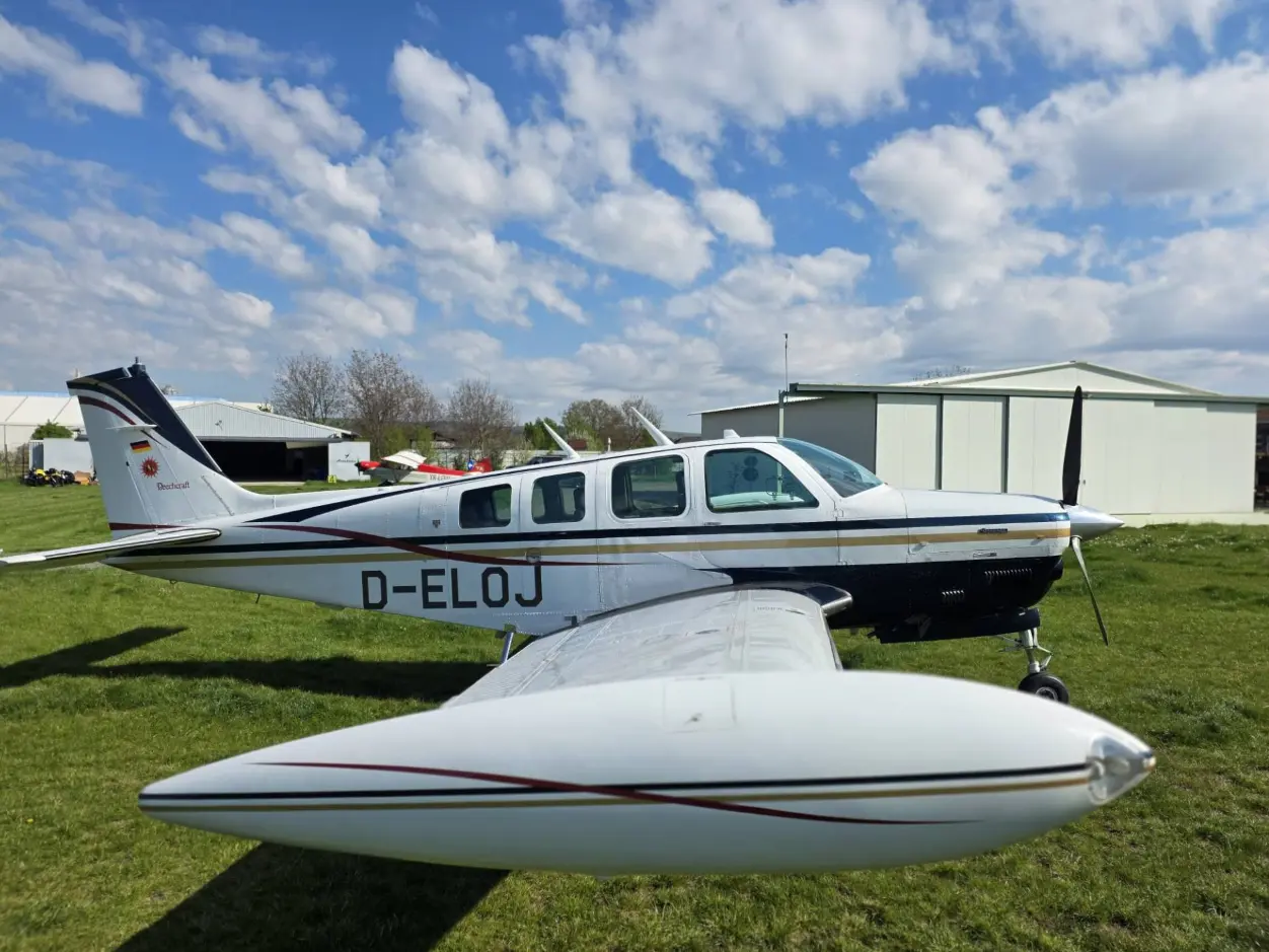 1980 Bonanza A36