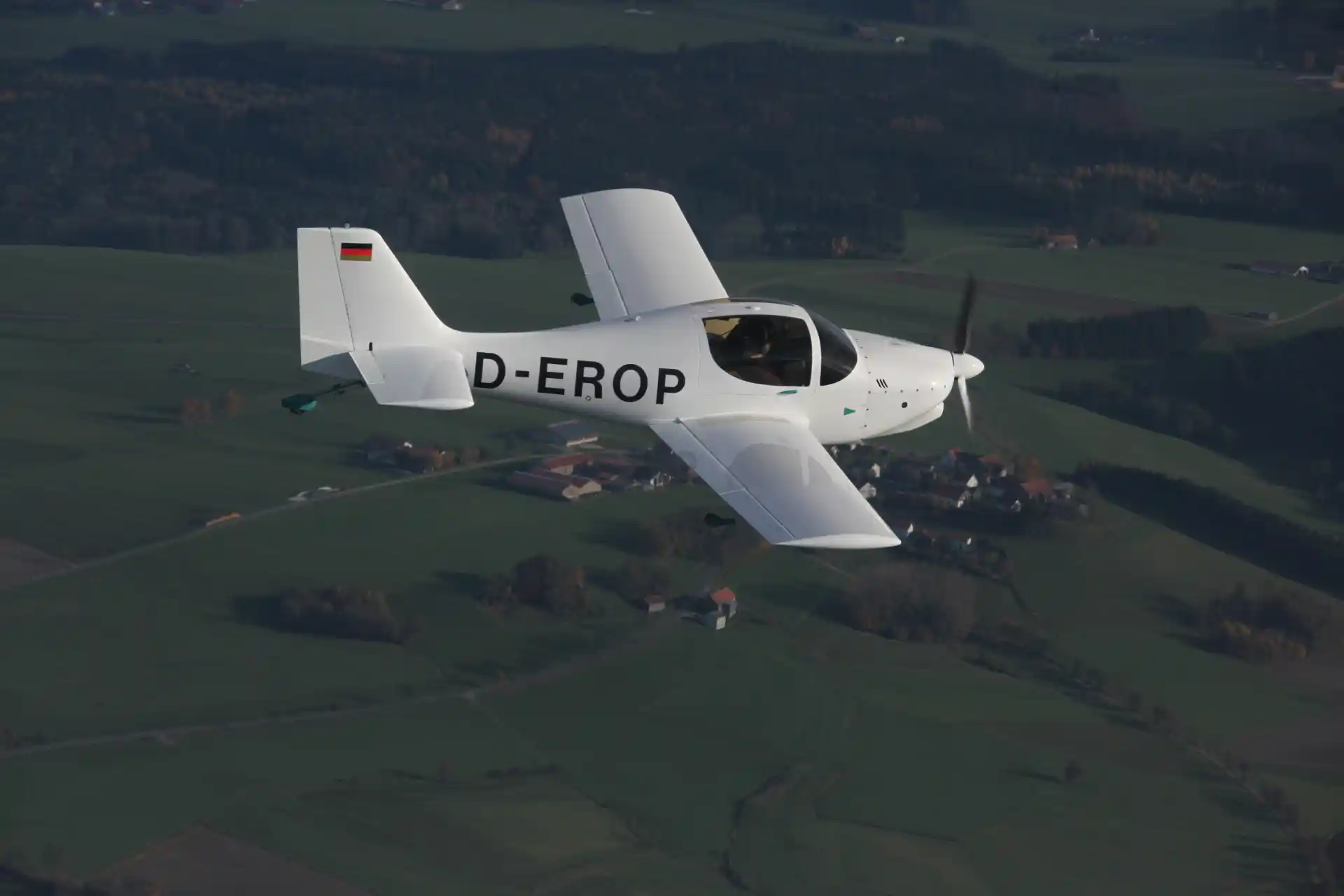 Experimental Europa VLA