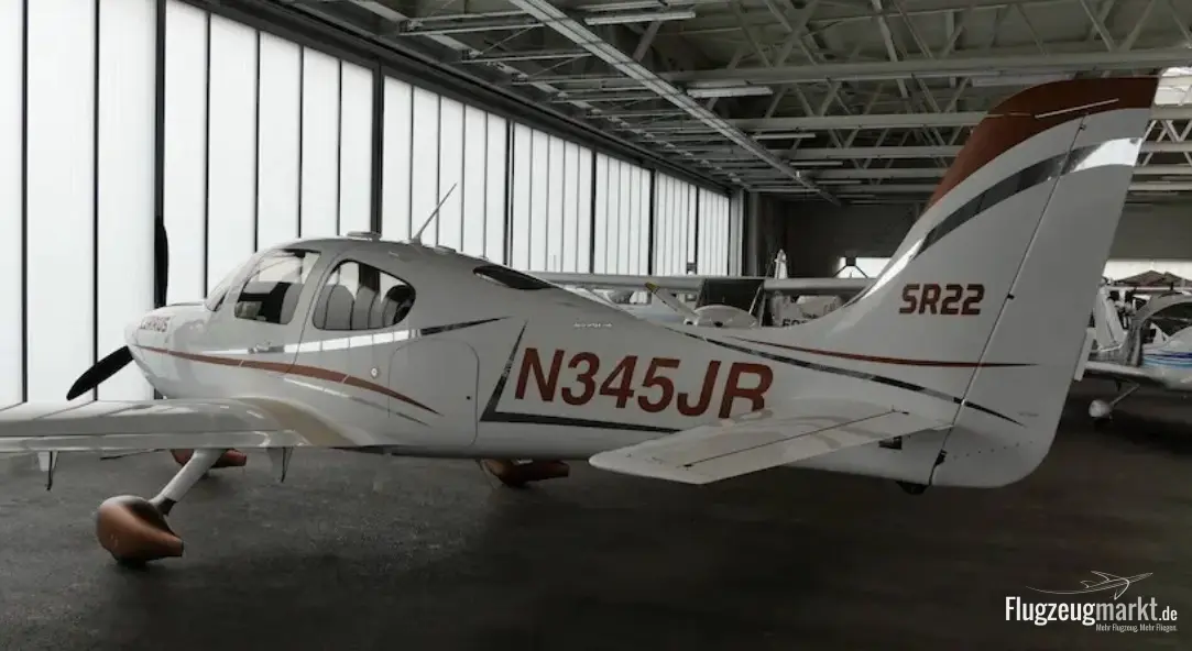 Cirrus SR22 G2